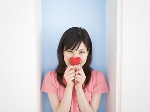 様々なスタイルのドレスを提案しています